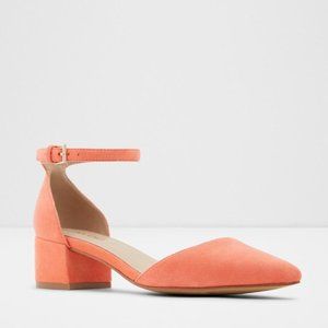 BNIB Zulian Coral Orange Heels Size US7